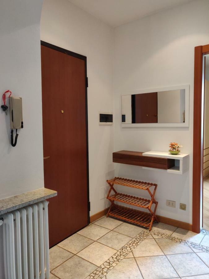 Appartement Il Gelsomino à Villa Guardia Extérieur photo